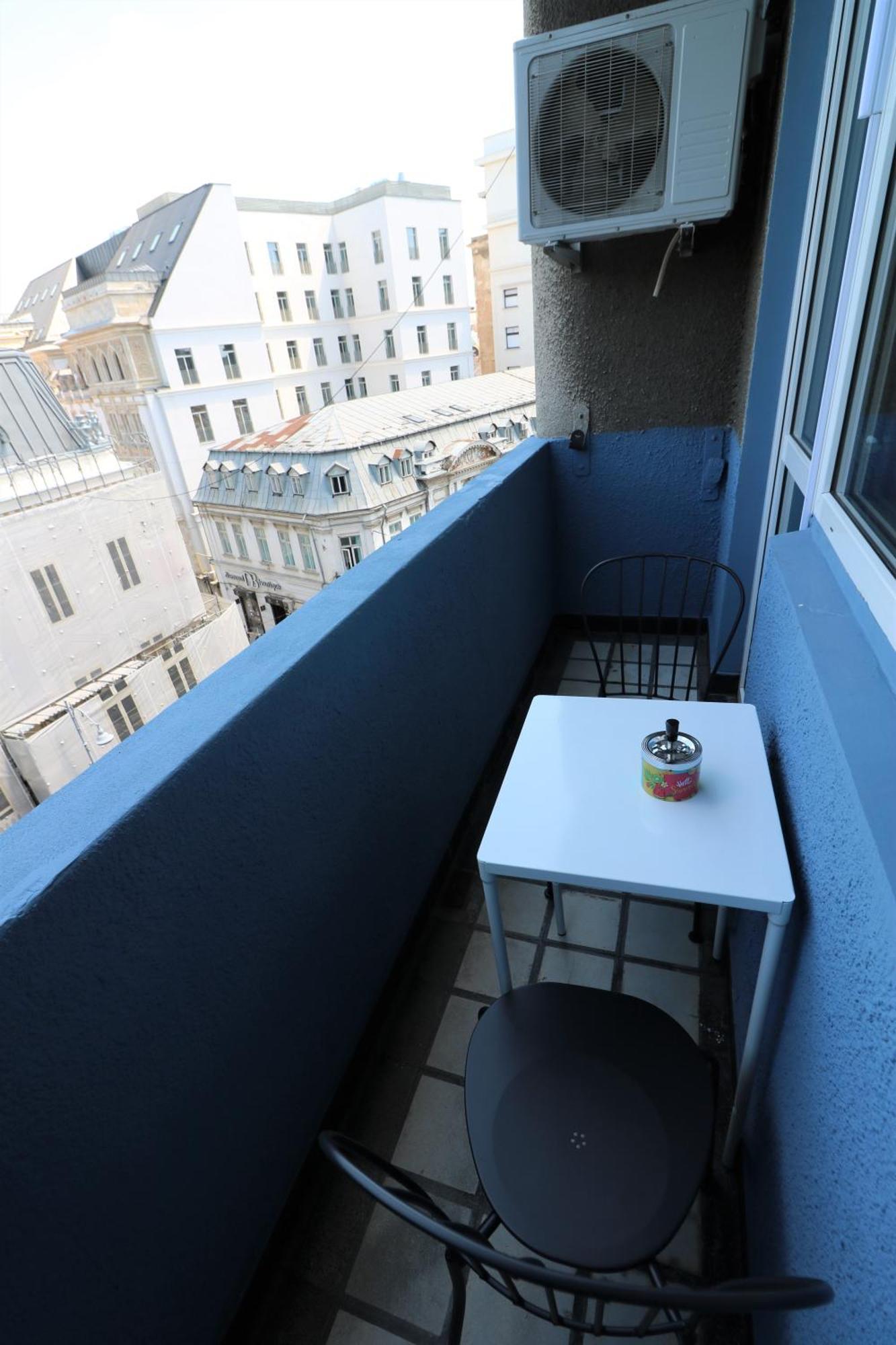 Charming Cozy Apartment - Old Town - Free Minibar Bucharest Luaran gambar